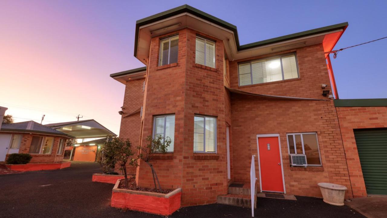 Across Country Motor Inn Dubbo Esterno foto