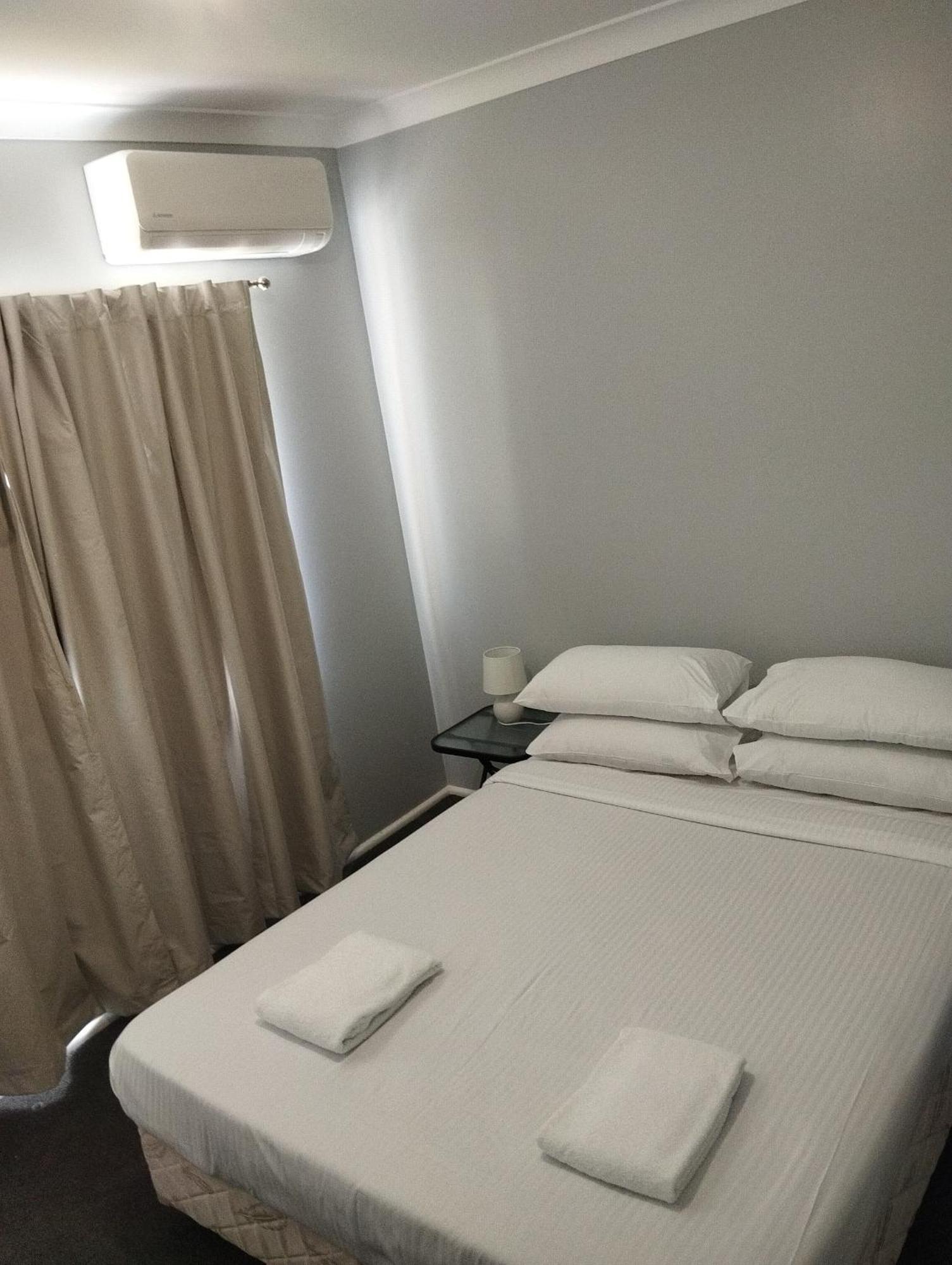 Across Country Motor Inn Dubbo Esterno foto